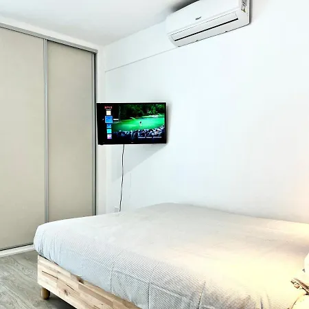 Apartment Cozy Near The *
